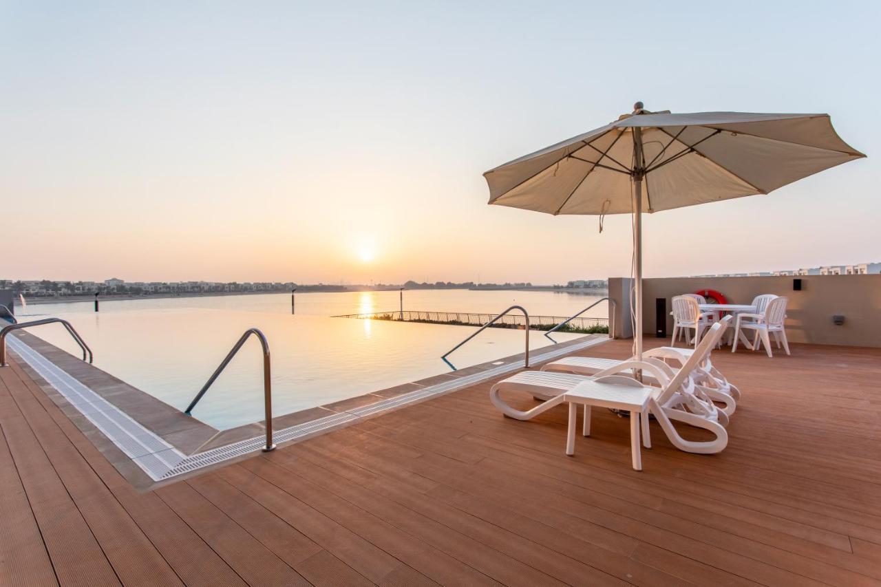 Live In The Middle Of Lagoons And Sea Рас ал Хайм Екстериор снимка